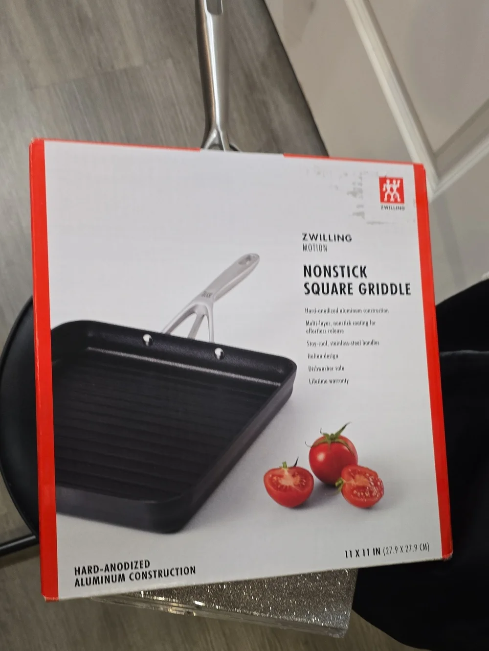Zwilling Motion 11
